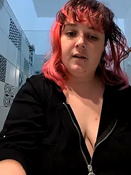 Snapshot of LadyRochester chatting on 25, 10, 2025 LadyRochester online show from 25, 10, 2025