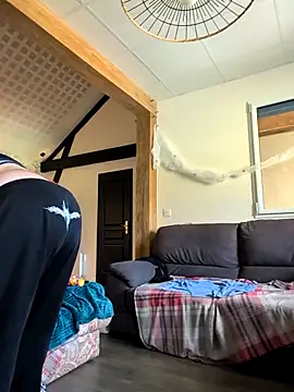 Snapshot of LadyRochester chatting on 31, 10, 2025 LadyRochester online show from 31, 10, 2025