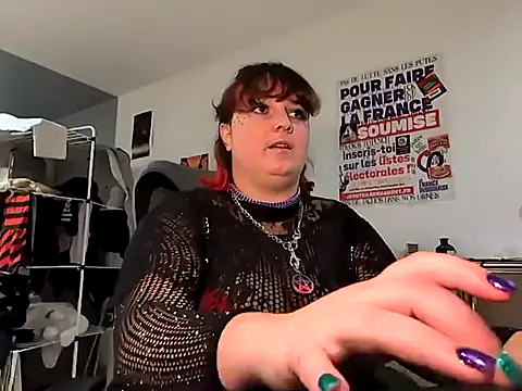 Snapshot of LadyRochester chatting on 20, 11, 2025 LadyRochester online show from 20, 11, 2025