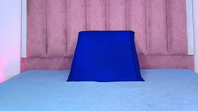 anisha x online show from 27, 9, 2025