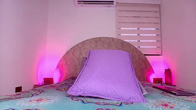 anisha x online show from 23, 11, 2025