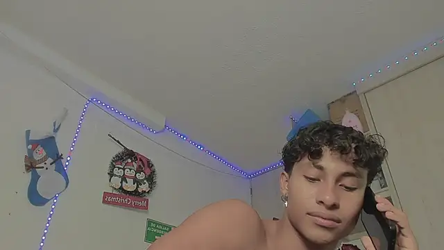 Snapshot of _diegsz_ chatting on 11, 12, 2024 diegsz online show from 11, 12, 2024