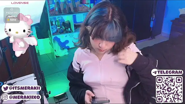 Snapshot of meraki_fraise chatting on 17, 6, 2026 meraki fraise online show from 17, 6, 2026