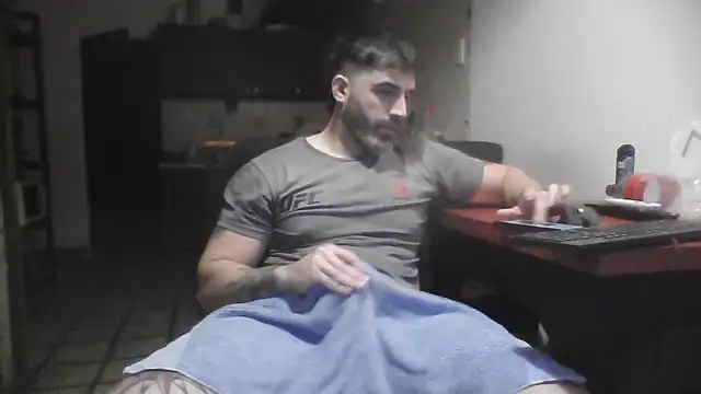 Snapshot of ozzypsico13 chatting on 29, 10, 2025 ozzypsico13 online show from 29, 10, 2025