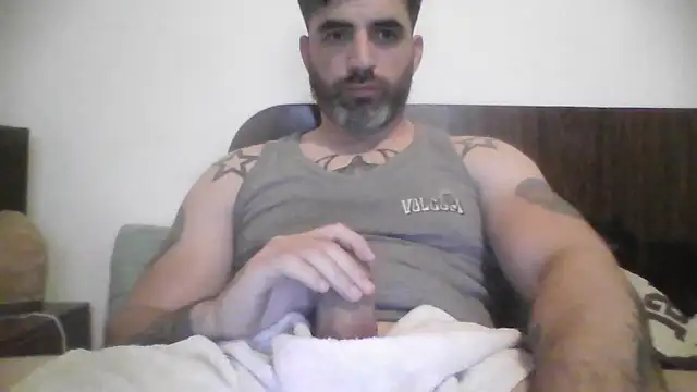 Snapshot of ozzypsico13 chatting on 4, 11, 2025 ozzypsico13 online show from 4, 11, 2025