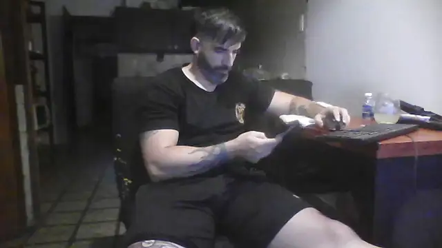 Snapshot of ozzypsico13 chatting on 29, 11, 2025 ozzypsico13 online show from 29, 11, 2025