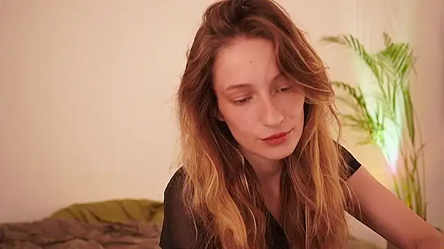 Snapshot of Stephany_talks chatting on 25, 9, 2025 Stephany talks online show from 25, 9, 2025