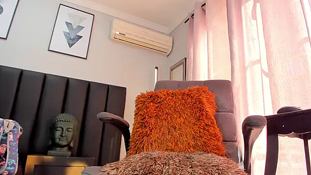 Snapshot of sexual_diamond chatting on 10, 12, 2024 sexual diamond online show from 10, 12, 2024