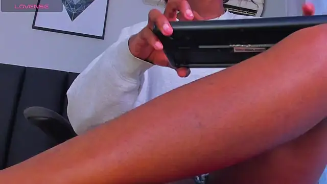 Snapshot of sexual_diamond chatting on 28, 9, 2025 sexual diamond online show from 28, 9, 2025