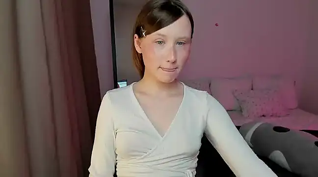 Stella Sunny online show from 19, 12, 2024