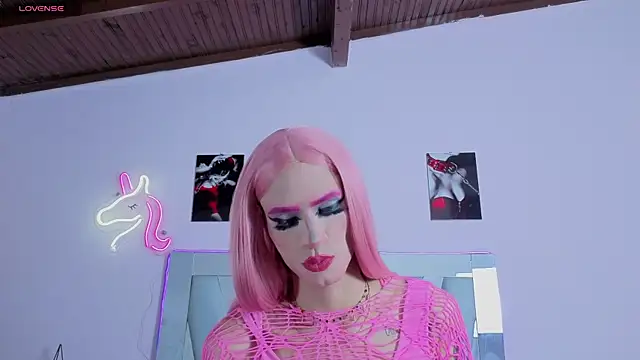 money Ts  online show from 24, 9, 2025