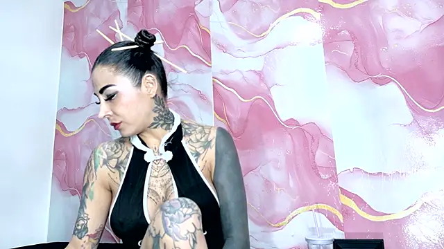EmiliMontero online show from 1, 6, 2026