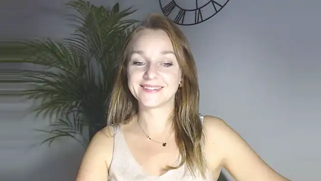 AliciaDesire online show from 18, 11, 2025