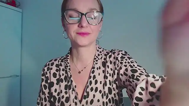 AliciaDesire online show from 25, 2, 2026