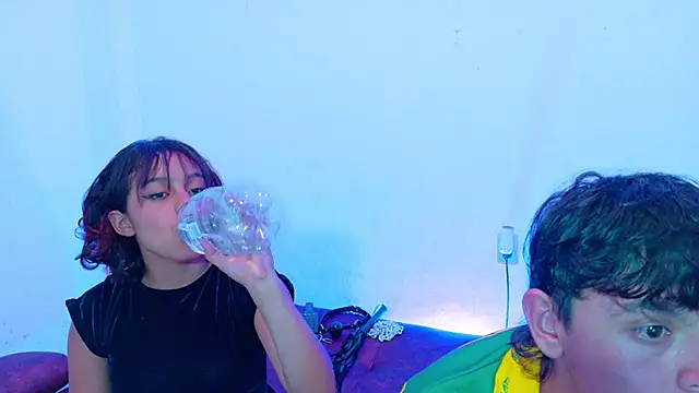 Snapshot of clydexxxbunny chatting on 15, 12, 2024 clydexxxbunny online show from 15, 12, 2024