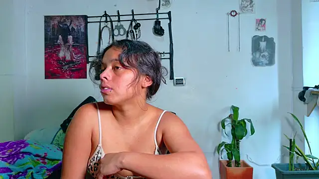 Snapshot of clydexxxbunny chatting on 20, 6, 2026 clydexxxbunny online show from 20, 6, 2026