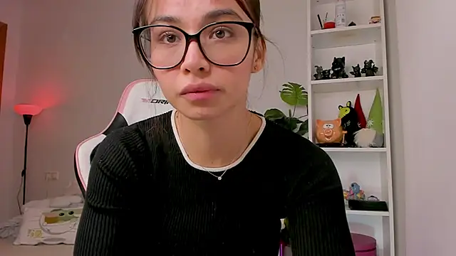 Adriennesexxx online show from 7, 12, 2024