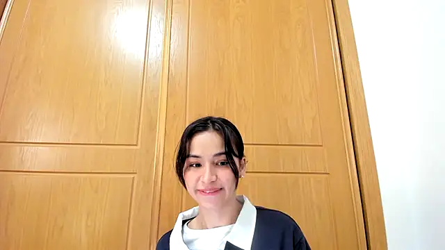 Adriennesexxx online show from 16, 2, 2025