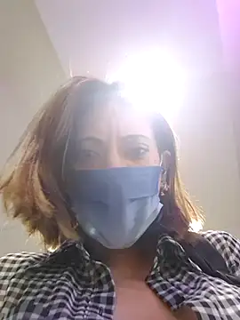 Snapshot of Lunababymylove chatting on 8, 12, 2024 Lunababymylove online show from 8, 12, 2024