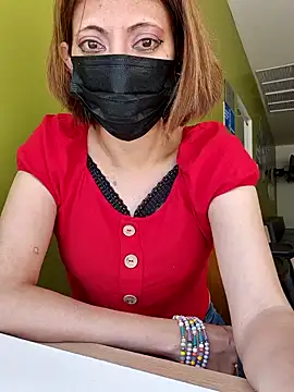 Snapshot of Lunababymylove chatting on 4, 3, 2025 Lunababymylove online show from 4, 3, 2025