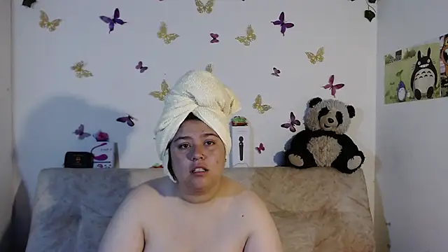 Snapshot of LennaTurnerr chatting on 15, 7, 2026 LennaTurnerr online show from 15, 7, 2026
