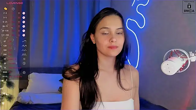 Snapshot of _Sweetie_ chatting on 23, 12, 2024 Sweetie online show from 23, 12, 2024