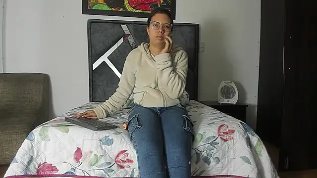 Vahiolet smith online show from 30, 10, 2025