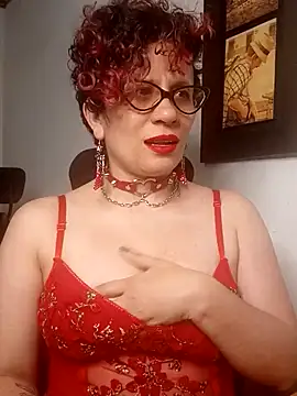 Snapshot of Daneshka_naughty chatting on 8, 12, 2024 Daneshka naughty online show from 8, 12, 2024