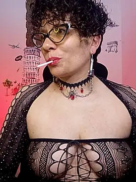 Snapshot of Daneshka_naughty chatting on 22, 3, 2025 Daneshka naughty online show from 22, 3, 2025