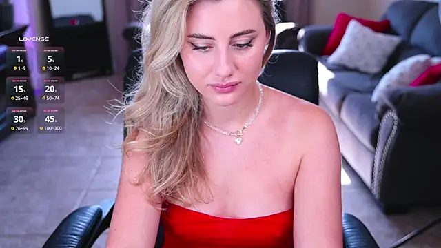Snapshot of Naughty-Kitty1 chatting on 25, 4, 2026 Naughty-Kitty1 online show from 25, 4, 2026