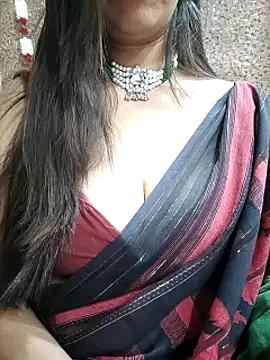 Snapshot of Aradhya-Sharma chatting on 6, 12, 2024 Aradhya-Sharma online show from 6, 12, 2024