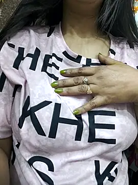 Snapshot of Aradhya-Sharma chatting on 13, 2, 2025 Aradhya-Sharma online show from 13, 2, 2025