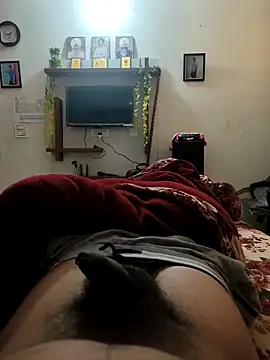 Snapshot of arshvir133 chatting on 19, 12, 2025 arshvir133 online show from 19, 12, 2025