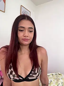 Snapshot of HallieLemon1 chatting on 22, 3, 2025 HallieLemon1 online show from 22, 3, 2025