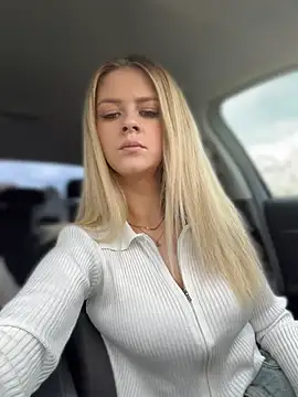 Love Bri online show from 23, 7, 2026