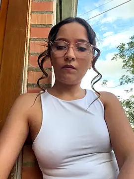 Snapshot of Penelope-Hot chatting on 21, 11, 2025 Penelope-Hot online show from 21, 11, 2025