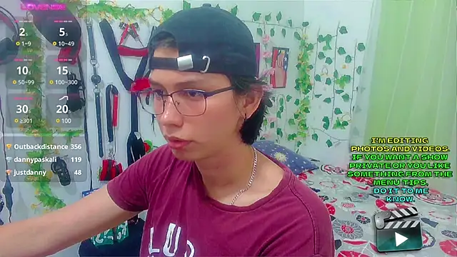 Snapshot of Andy_gray chatting on 17, 3, 2025 Andy gray online show from 17, 3, 2025