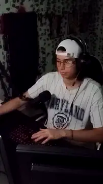 Snapshot of Andy_gray chatting on 23, 9, 2025 Andy gray online show from 23, 9, 2025