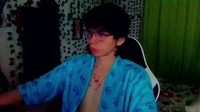 Snapshot of Andy_gray chatting on 17, 10, 2025 Andy gray online show from 17, 10, 2025