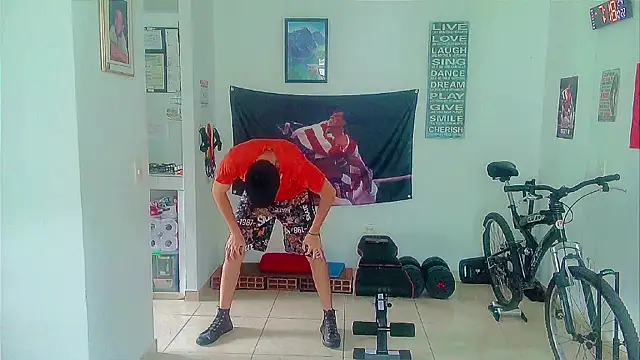 Snapshot of Andy_gray chatting on 22, 10, 2025 Andy gray online show from 22, 10, 2025