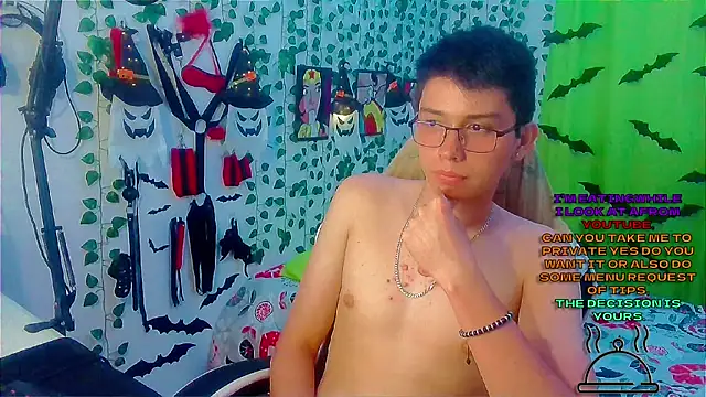 Snapshot of Andy_gray chatting on 27, 10, 2025 Andy gray online show from 27, 10, 2025