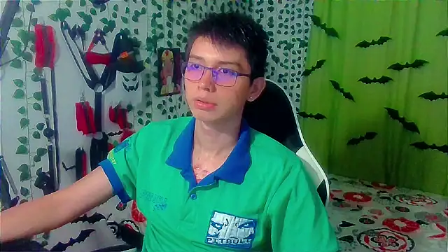 Snapshot of Andy_gray chatting on 9, 11, 2025 Andy gray online show from 9, 11, 2025