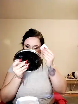 AdelinaJude online show from 9, 3, 2025