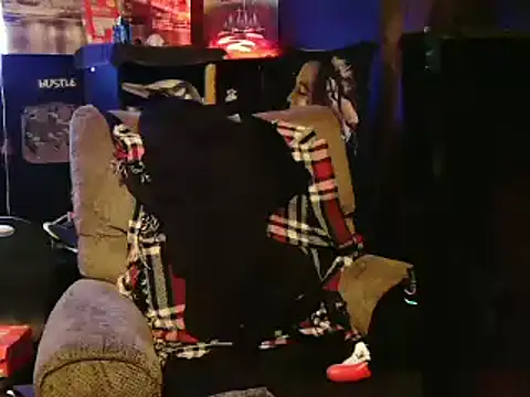 Snapshot of RM_Discov3ri3z chatting on 14, 2, 2025 RM Discov3ri3z online show from 14, 2, 2025