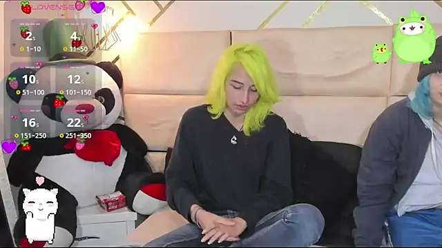 Snapshot of -kisa_ chatting on 9, 10, 2025 -kisa online show from 9, 10, 2025