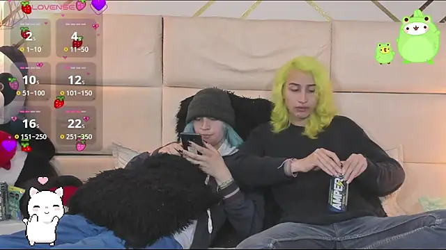 Snapshot of -kisa_ chatting on 10, 10, 2025 -kisa online show from 10, 10, 2025