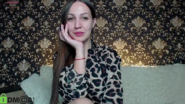 Snapshot of Estel_Loewe chatting on 4, 3, 2025 Estel Loewe online show from 4, 3, 2025