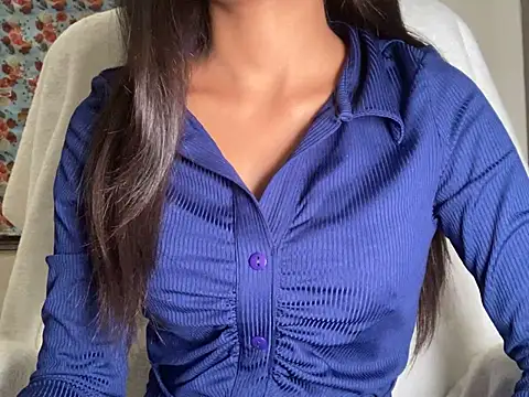 Kayzza 5 online show from 10, 12, 2024