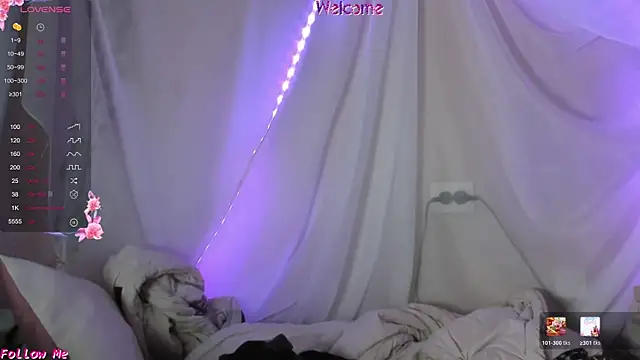 Snapshot of Seductive_She_Wolf chatting on 25, 6, 2026 Seductive She Wolf online show from 25, 6, 2026