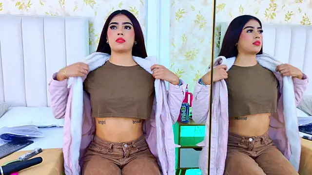 Mia-Monroe online show from 12, 10, 2025